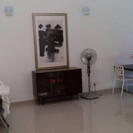 Terrace House Near Stulang Laut Ciq Midvalley Ksl For 7Pax Johor Bahru Luaran gambar